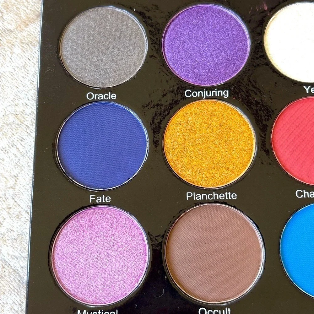 NIB Peachy Queen Cosmetics Spirit Board Eyeshadow Palette Halloween Indie Makeup